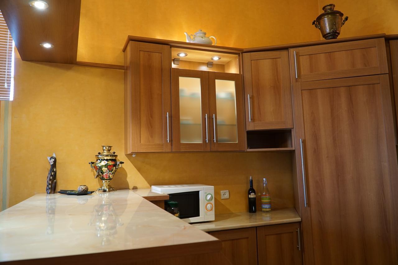 4Bd Appartaments With Cozy Garden Tbilisi Exterior photo